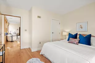 42 Beach St, Boston, MA 02111 - Photo 11