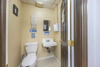 109 Church Street, Chicopee, MA 01020 - Photo 15