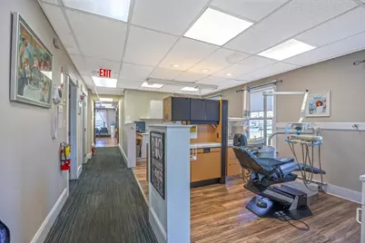 109 Church Street, Chicopee, MA 01020 - Photo 7