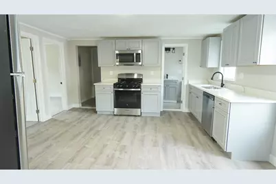 26 Maple St, Spencer, MA 01562 - Photo 17