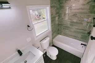 26 Maple St, Spencer, MA 01562 - Photo 9