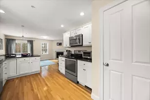 101 Washington St, East Bridgewater, MA 02333 - Photo 13