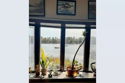 22 Lakeshore Dr, Wayland, MA 01778 - Photo 5