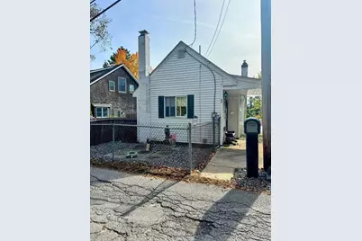 22 Lakeshore Dr, Wayland, MA 01778 - Photo 3