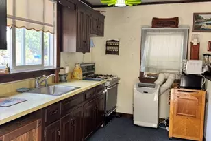 22 Lakeshore Dr, Wayland, MA 01778 - Photo 9