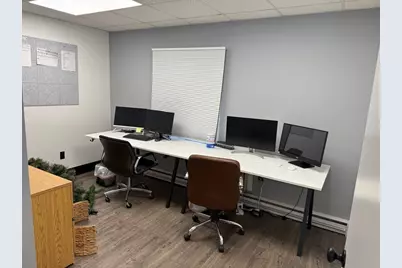 584 Meadow St, Agawam, MA 01001 - Photo 19