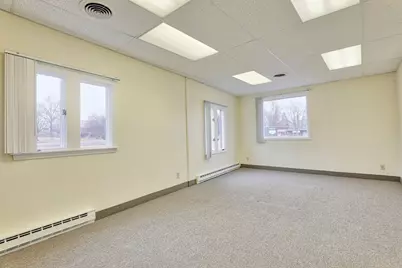 584 Meadow St, Agawam, MA 01001 - Photo 5