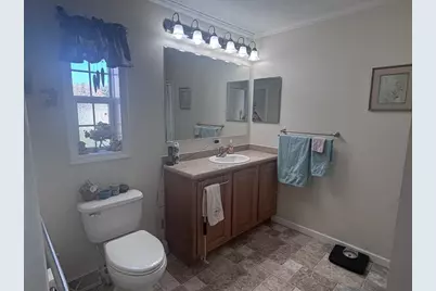 32 Kendall Court, Raynham, MA 02767 - Photo 17