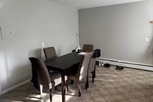 26 Frank St, Dracut, MA 01826 - Photo 5