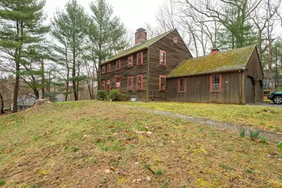 15 Hart Rd., Lynnfield, MA 01940 - Photo 1