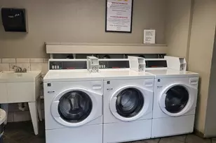 566 Washington St, Weymouth, MA 02188 - Photo 21