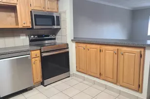 566 Washington St, Weymouth, MA 02188 - Photo 5