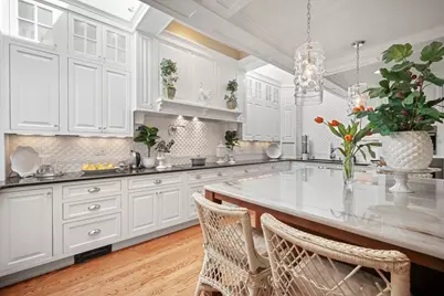 95 Beacon St #PH, Boston, MA 02108 - Photo 3