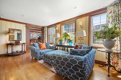 95 Beacon St #12, Boston, MA 02108 - Photo 5