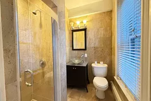 218 Newbury St, Boston, MA 02116 - Photo 9