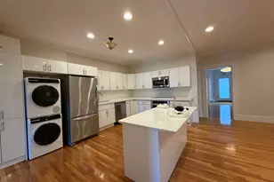 218 Newbury St, Boston, MA 02116 - Photo 1