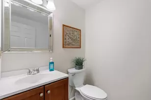 28 Chilmark Dr, Falmouth, MA 02536 - Photo 15