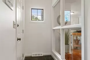 28 Chilmark Dr, Falmouth, MA 02536 - Photo 3