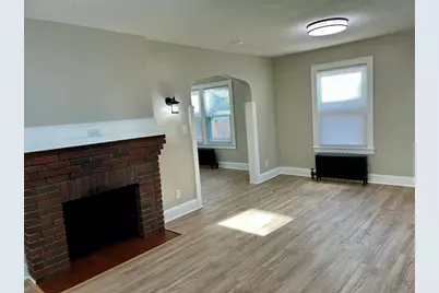 99 Edgemont St, Springfield, MA 01109 - Photo 5