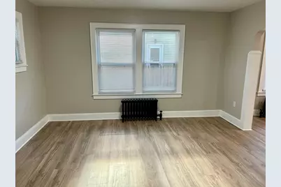 99 Edgemont St, Springfield, MA 01109 - Photo 7