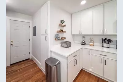 65-67 Saint James Cir #1, Newton, MA 02458 - Photo 9