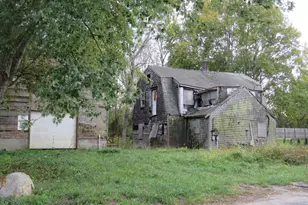 44 Bernard St, Acushnet, MA 02743 - Photo 7