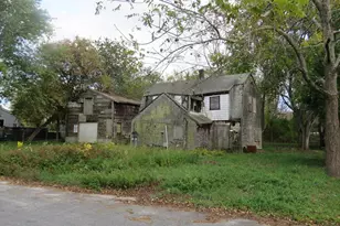 44 Bernard St, Acushnet, MA 02743 - Photo 5