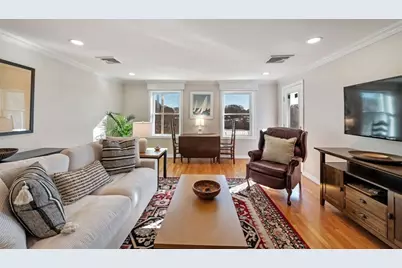 212 Humphrey Street #205, Marblehead, MA 01945 - Photo 3