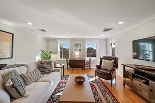 212 Humphrey St, Marblehead, MA 01945 - Photo 3