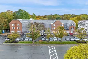 212 Humphrey St, Marblehead, MA 01945 - Photo 29