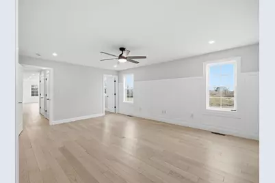 312 Old Westport Rd, Dartmouth, MA 02747 - Photo 13