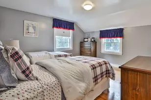 38 Norwich Cir, Medford, MA 02155 - Photo 17