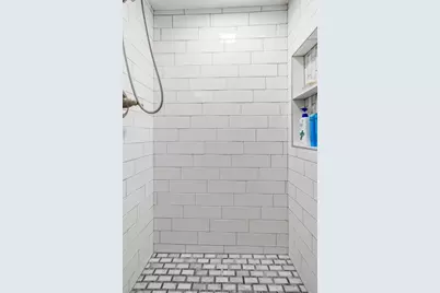 176 Marlborough Rd, Salem, MA 01970 - Photo 29