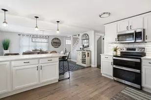 176 Marlborough Rd, Salem, MA 01970 - Photo 9