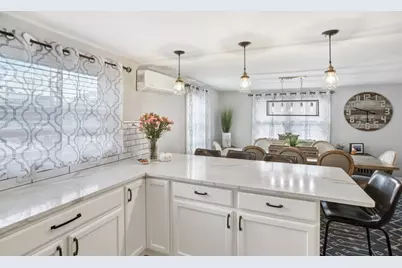 176 Marlborough Rd, Salem, MA 01970 - Photo 11