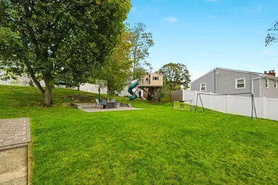 176 Marlborough Rd, Salem, MA 01970 - Photo 37