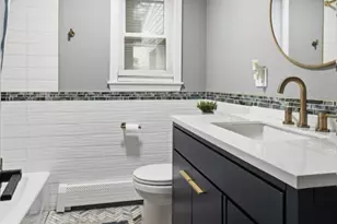 176 Marlborough Rd, Salem, MA 01970 - Photo 17