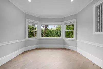 476 Heath St, Brookline, MA 02467 - Photo 5