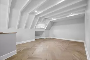 476 Heath St, Brookline, MA 02467 - Photo 27