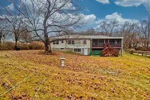 73 Amherst St, Granby, MA 01033 - Photo 31