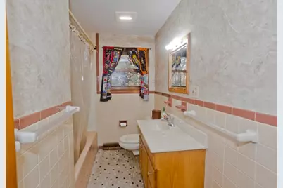 73 Amherst St, Granby, MA 01033 - Photo 21