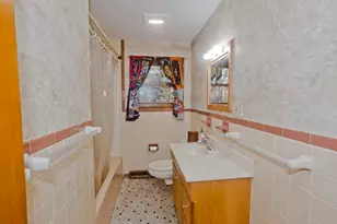 73 Amherst St, Granby, MA 01033 - Photo 21