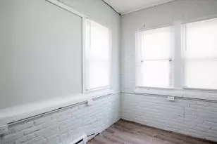 69 Winter St, Springfield, MA 01105 - Photo 17