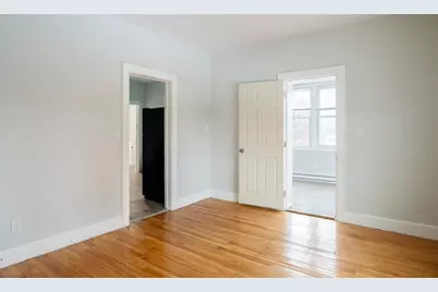 69 Winter St, Springfield, MA 01105 - Photo 27