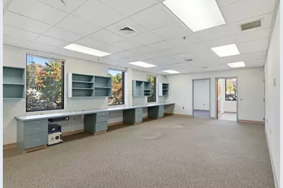 294 N Main St, East Longmeadow, MA 01028 - Photo 3