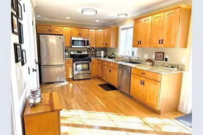 63 Providence Rd #2, Grafton, MA 01519 - Photo 3