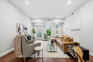 170 W Broadway, Boston, MA 02127 - Photo 7