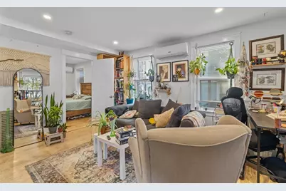 68 Bellingham Ave, Revere, MA 02151 - Photo 21