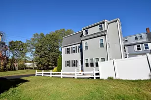 90 E Water St, Taunton, MA 02780 - Photo 5