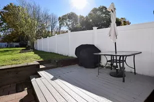 90 E Water St, Taunton, MA 02780 - Photo 25